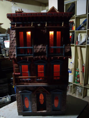 DOLLHOUSES/BROTHEL10.JPG