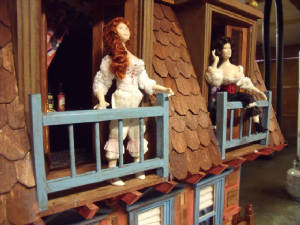 DOLLHOUSES/BROTHEL10.JPG