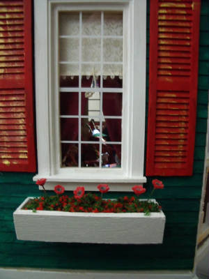 DOLLHOUSES/clock9.jpg