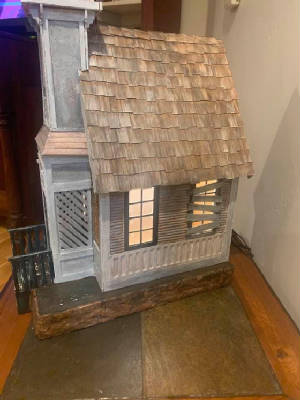 DOLLHOUSES/CHURCH8.jpg