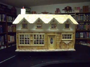 DOLLHOUSES/GABLE8.jpg