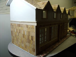 DOLLHOUSES/GABLE8.jpg