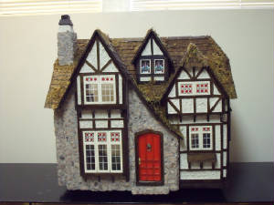 DOLLHOUSES/HARM9.JPG