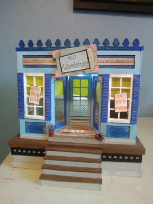 DOLLHOUSES/MAD10.jpg