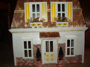 DOLLHOUSES/SHUT10.JPG