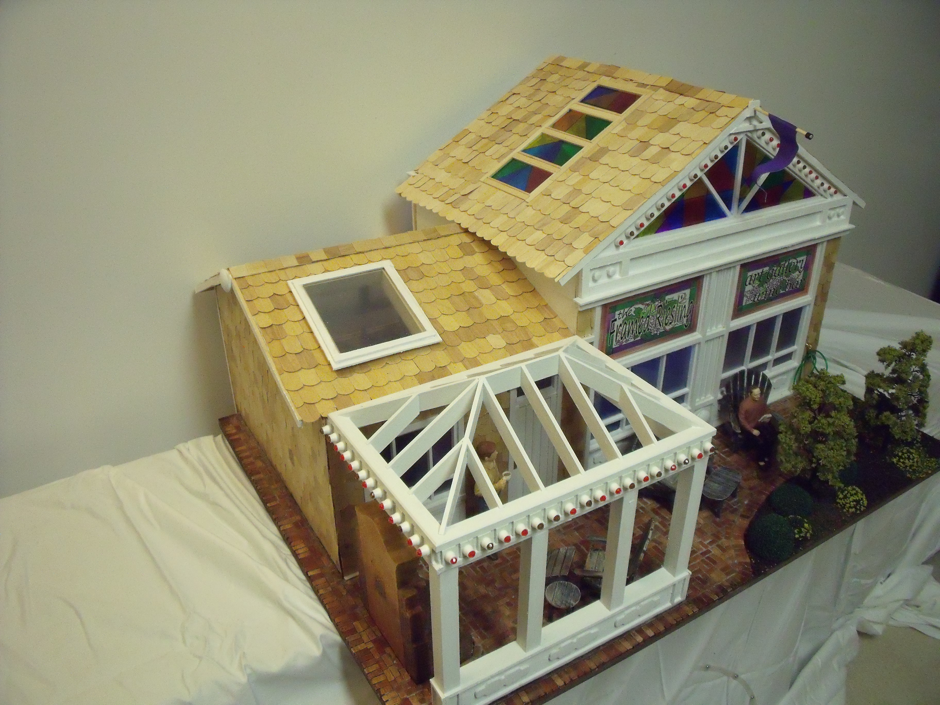 DOLLHOUSES/ART10.jpg