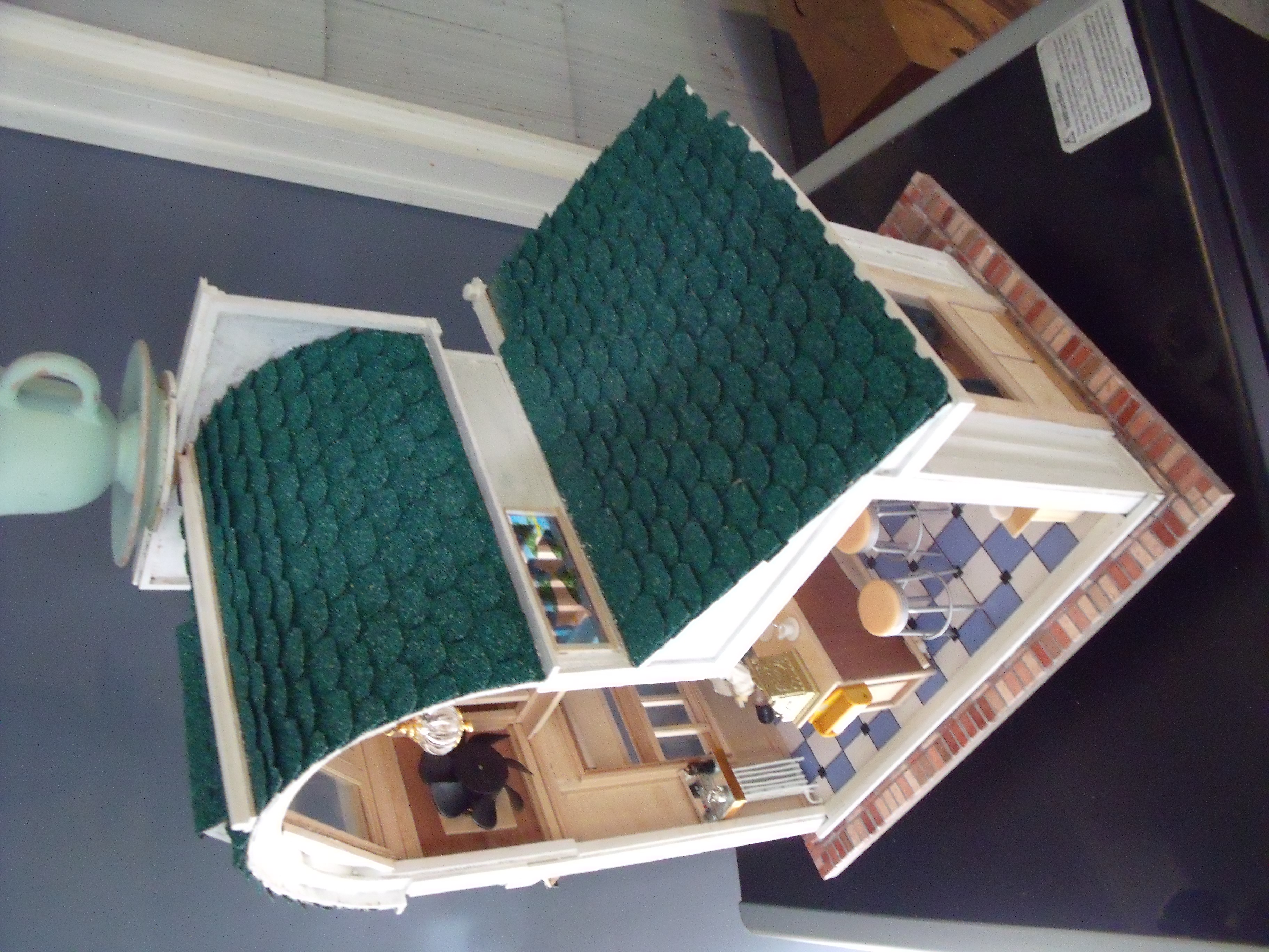 DOLLHOUSES/COFFEE10.jpg