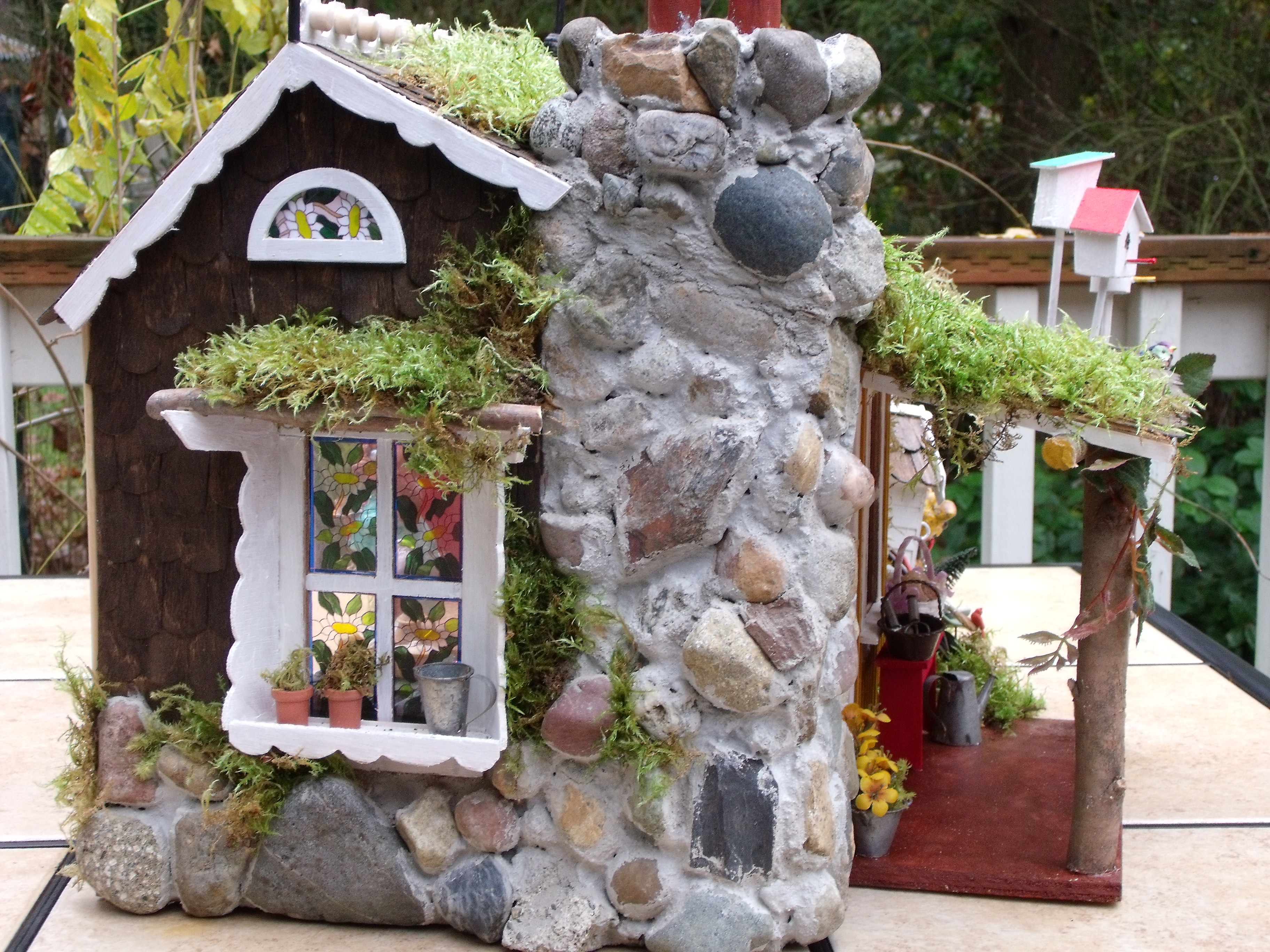DOLLHOUSES/MR9.JPG
