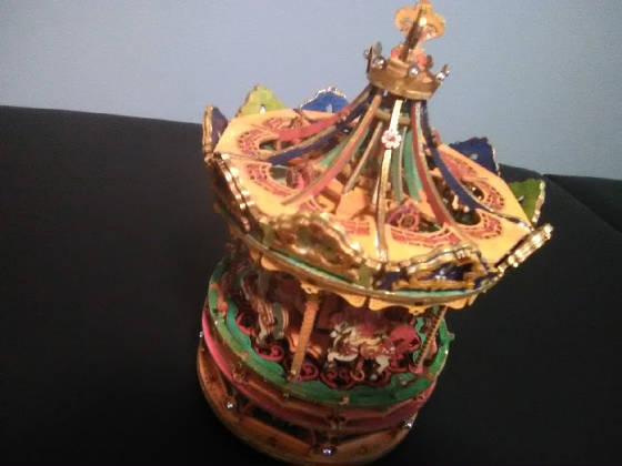 SCULPTURE/care4.jpg